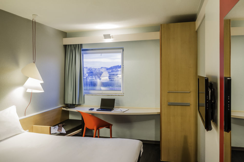 Hotel Ibis ايفورا المظهر الخارجي الصورة